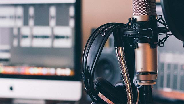 headset and microphone